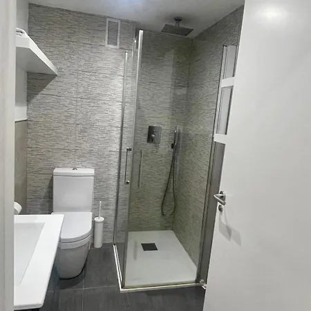By Halo Garcia Barbon Con Parking Apartment